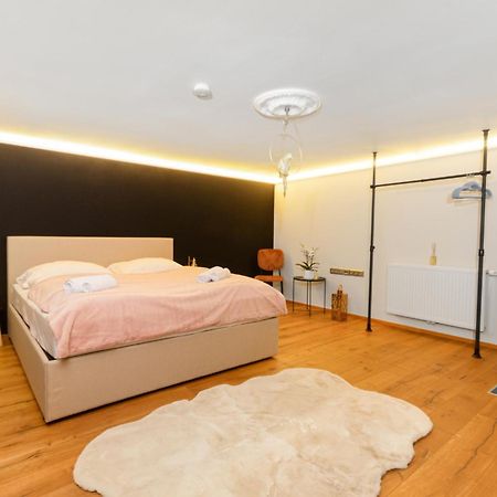 Zentral - Netflix - 2 Stoecke - Arbeitsplatz Apartamento Viena Exterior foto